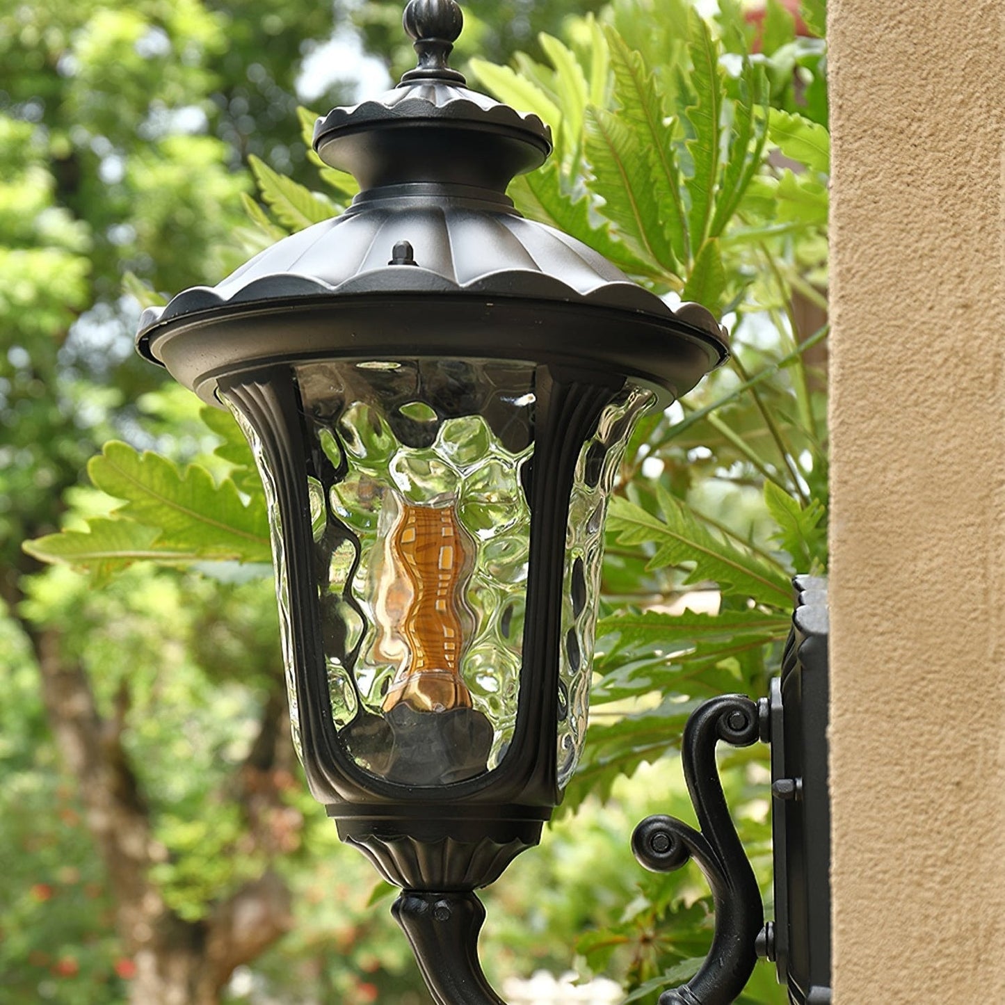 Brehn | Wasserdichte Retro Außenwandlampe Milchglas