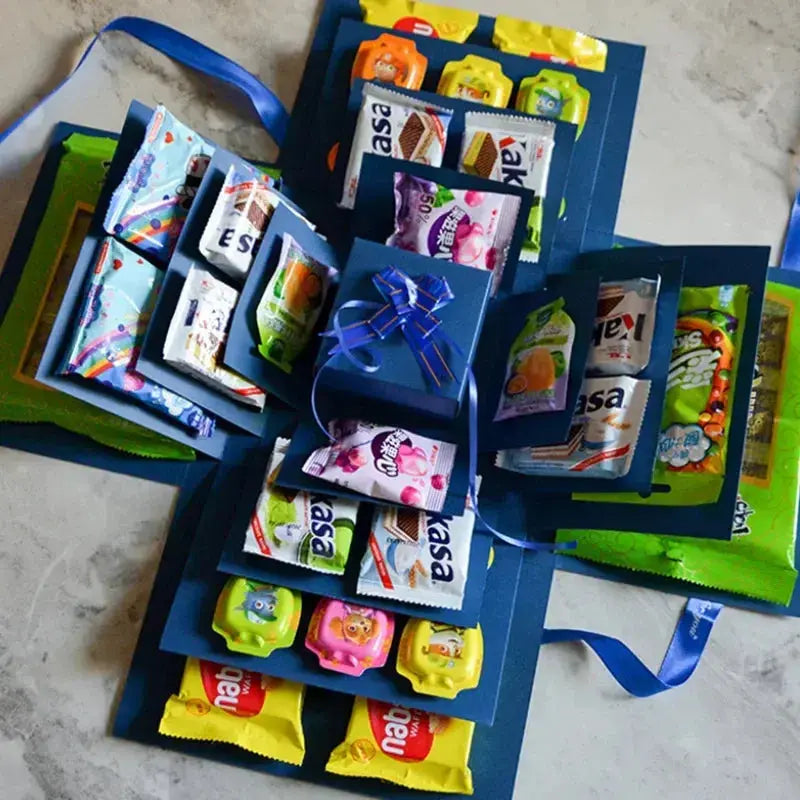 Personalisierte Explosionsbox (+ 8 kostenlose Schmetterlinge) – Ein Schatz voller Erinnerungen
