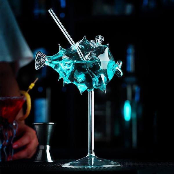 Puffersfish-förmiges Cocktailglas mit Glasstrohhalm | Brehn