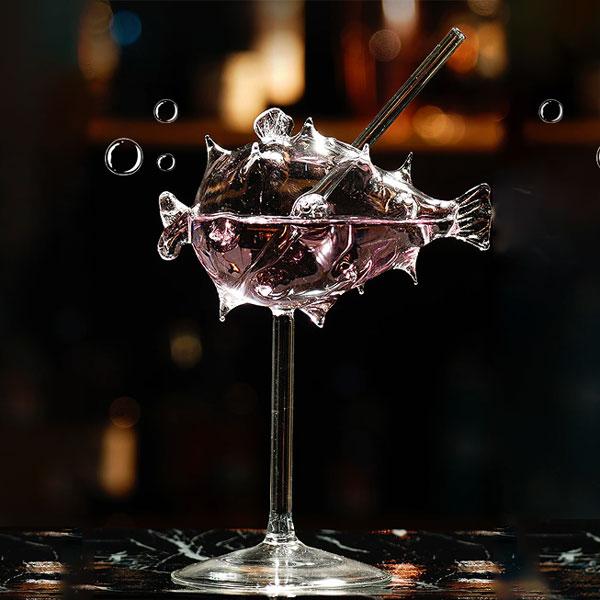 Puffersfish-förmiges Cocktailglas mit Glasstrohhalm | Brehn