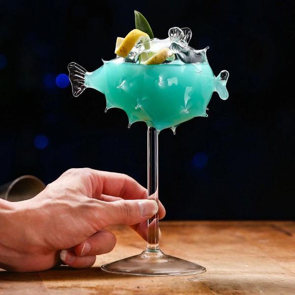 Puffersfish-förmiges Cocktailglas mit Glasstrohhalm | Brehn