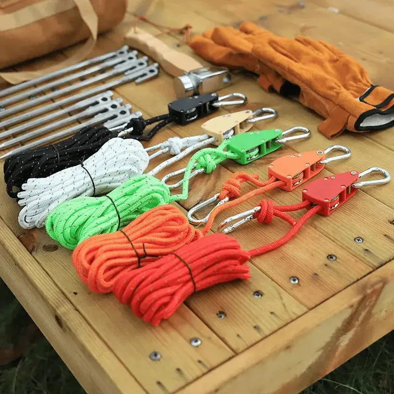 Reflexions-Außen-Seilset – Mit Karabiner, Haken & Spannhebel für Zelt & Camping (4 Teile)