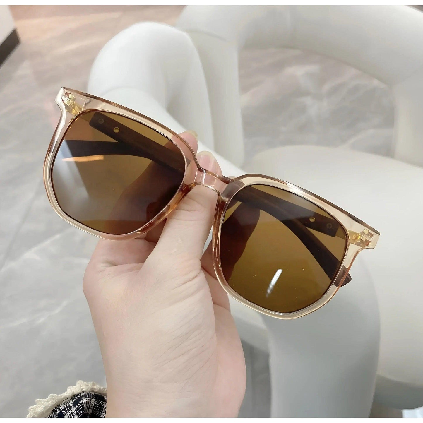 RetroGlam Sonnenbrille – Quadratische Retro-Sonnenbrille