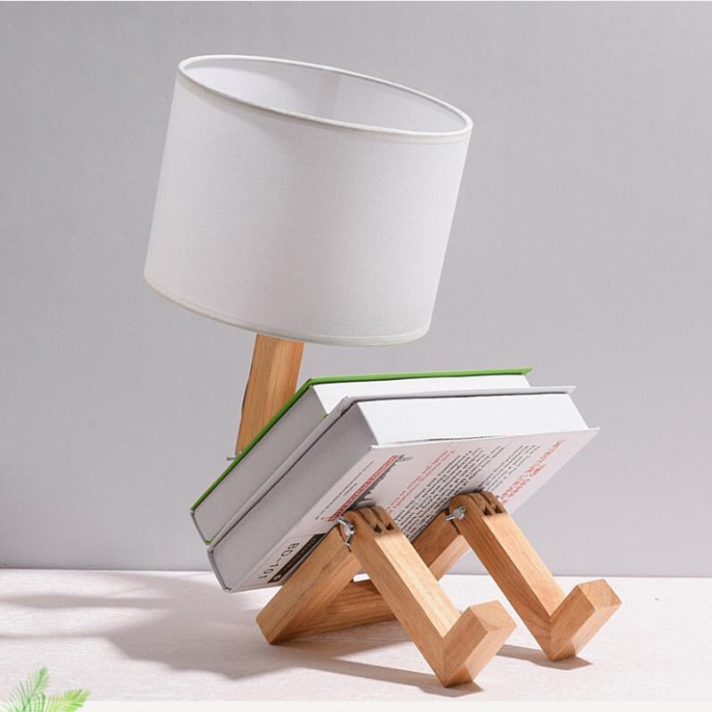 Denker Holzroboter Moderne Nachtlampe | Brehn
