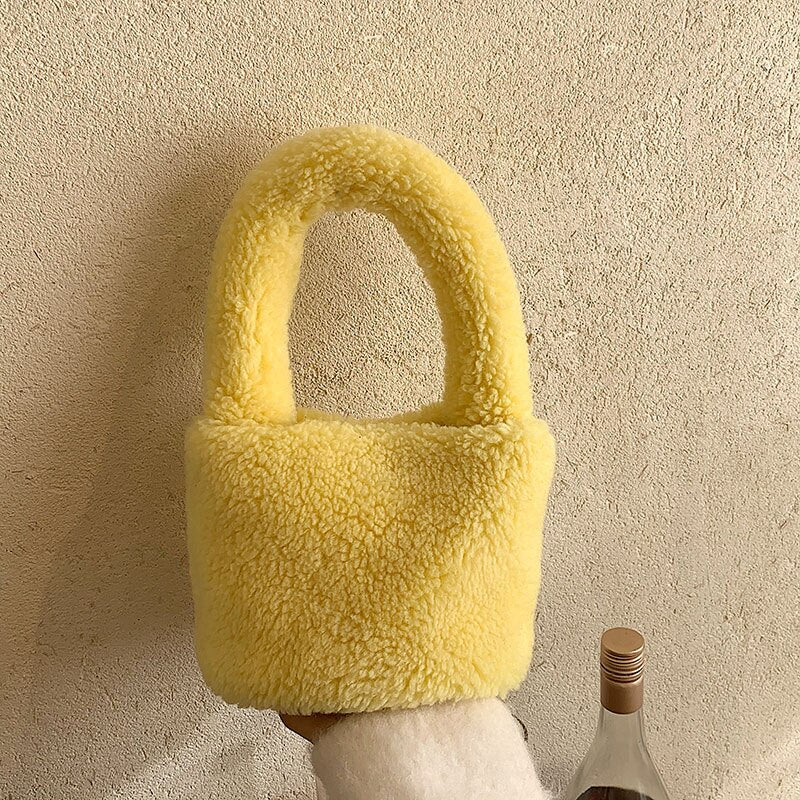 Brehn | Kuscheliges Plüsch Mini Eimer Tasche