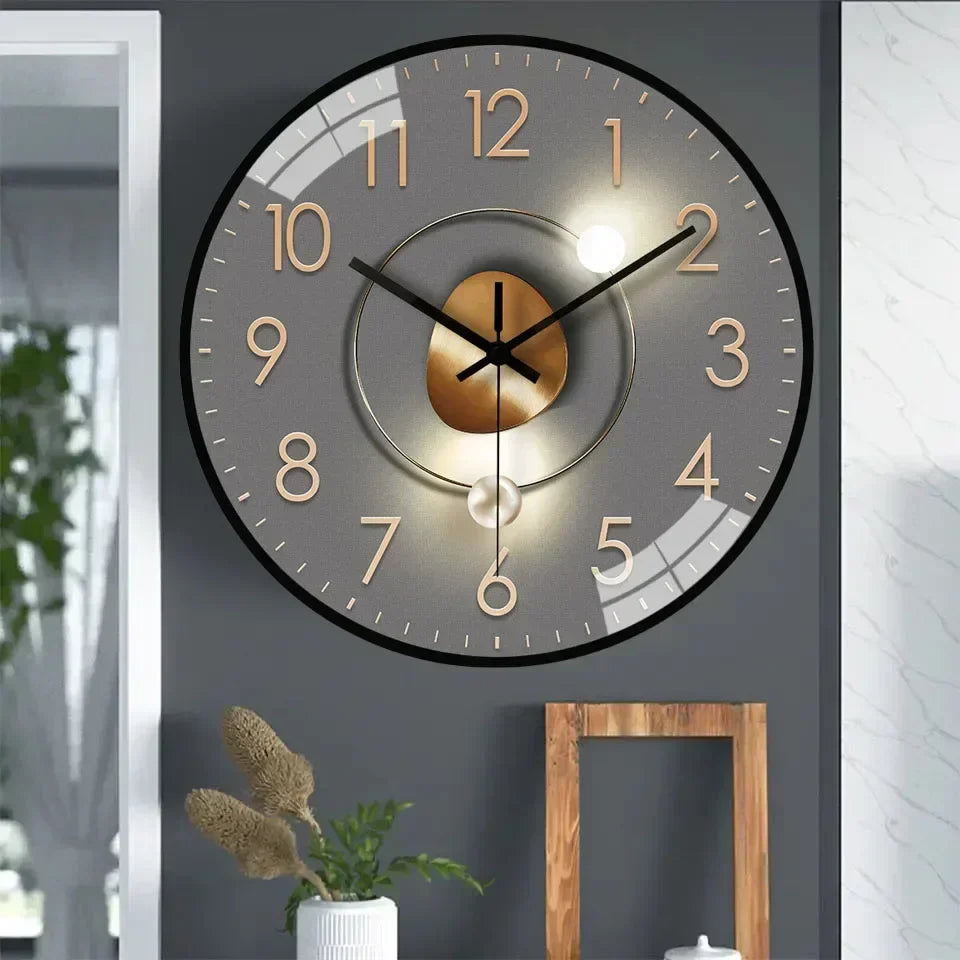 Brehn | SilentTime – Digitale Wanduhr im klassischen Stil