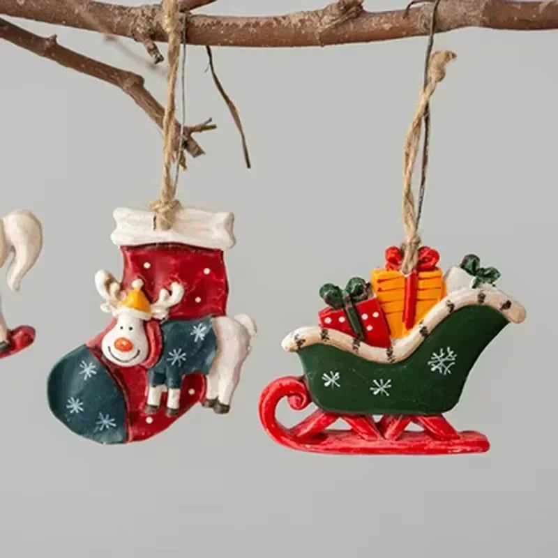 Klassische Weihnachtsdeko – Hängende Weihnachtsstrümpfe mit Elchmotiv | Brehn