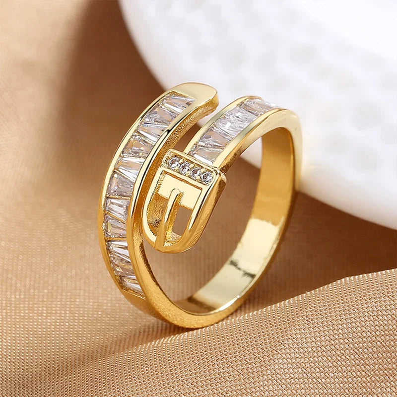 Brehn | Diamond Belt Ring