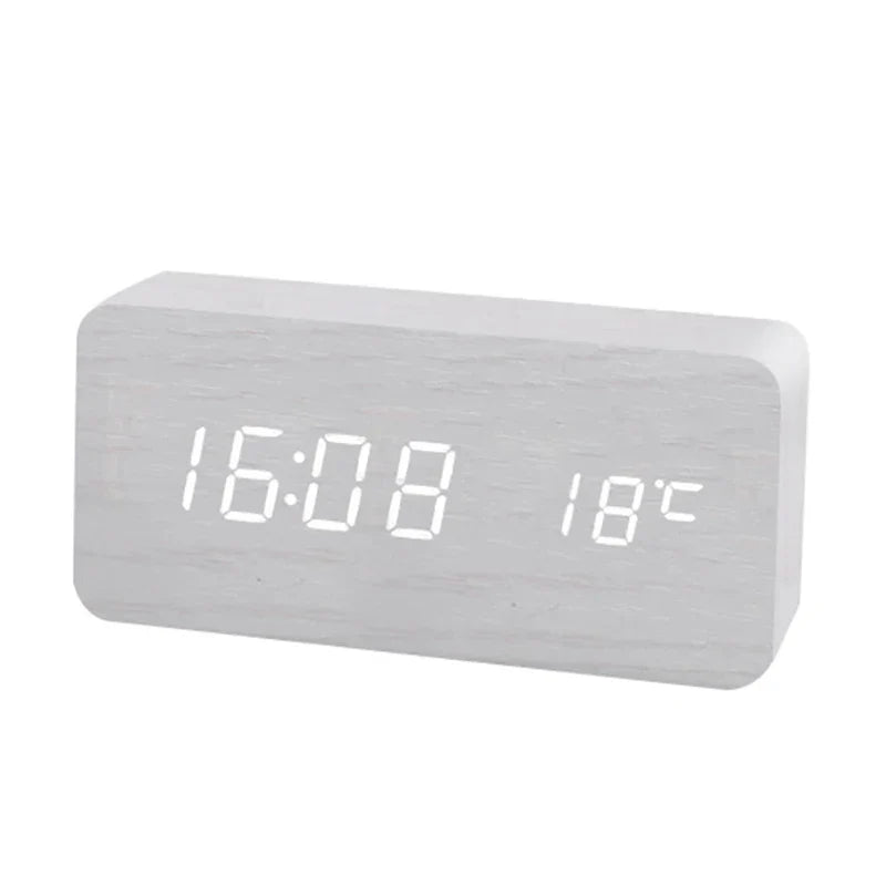 Brehn | EcoTime Digitaler Wecker aus Holz | LED-Anzeige | Modernes Design | Lautlos | Umweltfreundlich