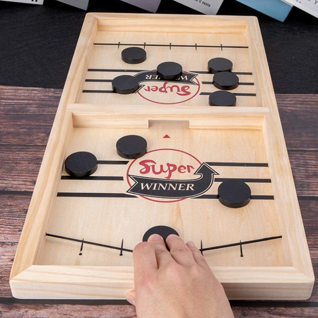 2-in-1 Tischfußball & Shuffleboard Spaß – GameMaster | Brehn