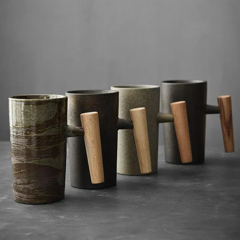 ScandiSip Keramiktasse – Minimalistisches skandinavisches Design mit Holzgriff | Brehn