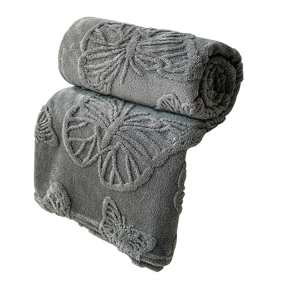 Doppelseitige Kühldecke mit atmungsaktivem Kühleffekt und 3D Schmetterling-Jacquard-Design | Brehn
