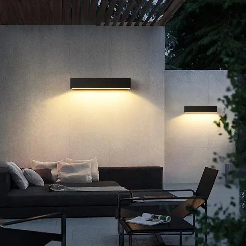 Brehn | Solar Wandleuchte Solavella | 16 LEDs | Superhell & Wasserdicht | Für Garten, Balkon & Hauswand | Warm- & Kaltweiß