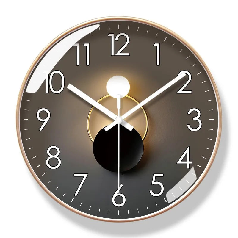 Elegante Designer-Wanduhr für ein stilvolles Zuhause