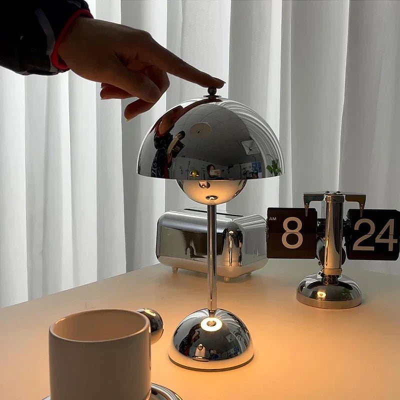 Brehn | Verstellbare LED-Lampe mit sanftem Glühen