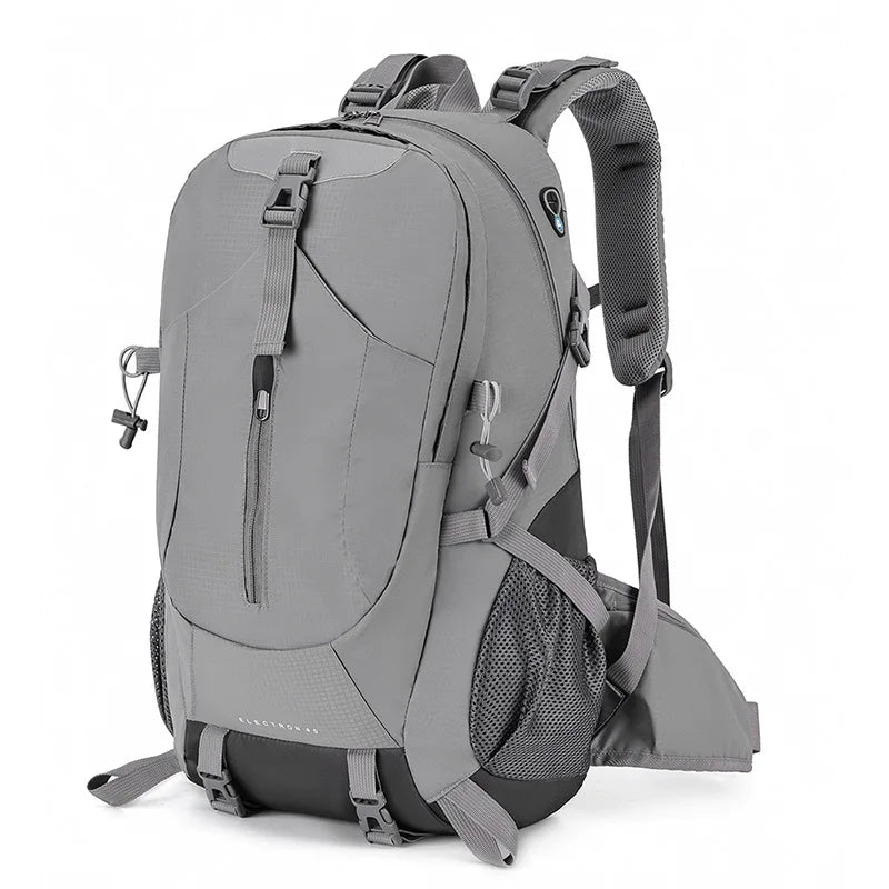 Brehn | Reiserucksack TrekVault 40 | 40 L Outdoor-Rucksack mit Regenhülle | Für Wandern, Reisen & Alltag | 31 × 20 × 52 cm