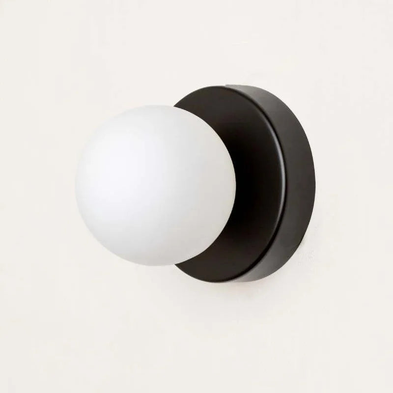 LumiGlobe – Moderne Wandleuchte mit Glasblock im Mid-Century-Stil