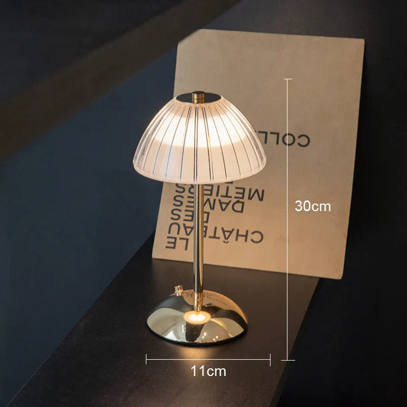Nordische LED Tischleuchte – Dimmbar, Modernes Design für Wohnzimmer & Schlafzimmer | Brehn