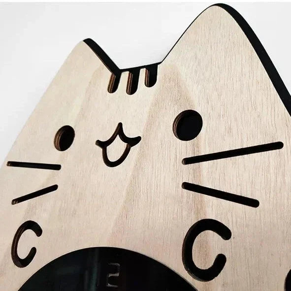 Brehn | Glückliche Neugierige Katze Wanduhr