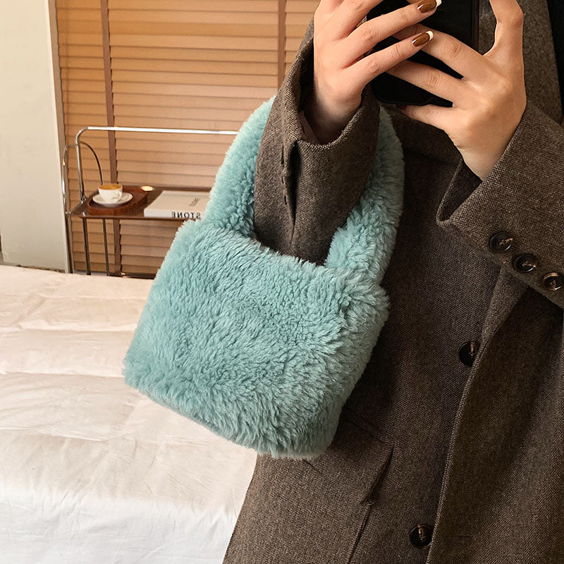 Brehn | Kuscheliges Plüsch Mini Eimer Tasche