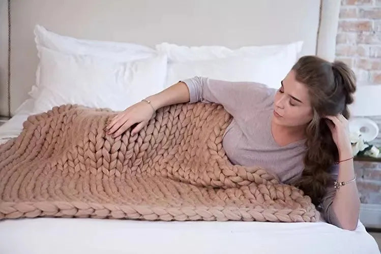 Grobstrickdecke – Kuschelige Wolldecke für jedes Zimmer – Weich und warm – Perfekt für Sofa und Bett