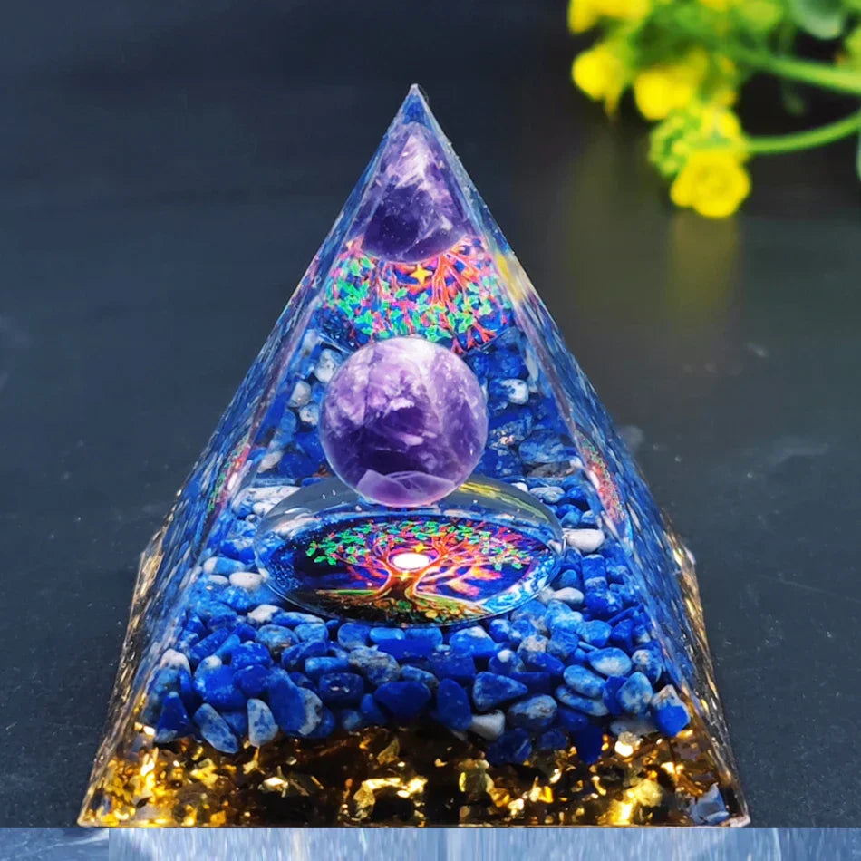 Orgonite-Pyramide mit Amethyst Pendel – Energie, Schutz und Dekoration | Brehn