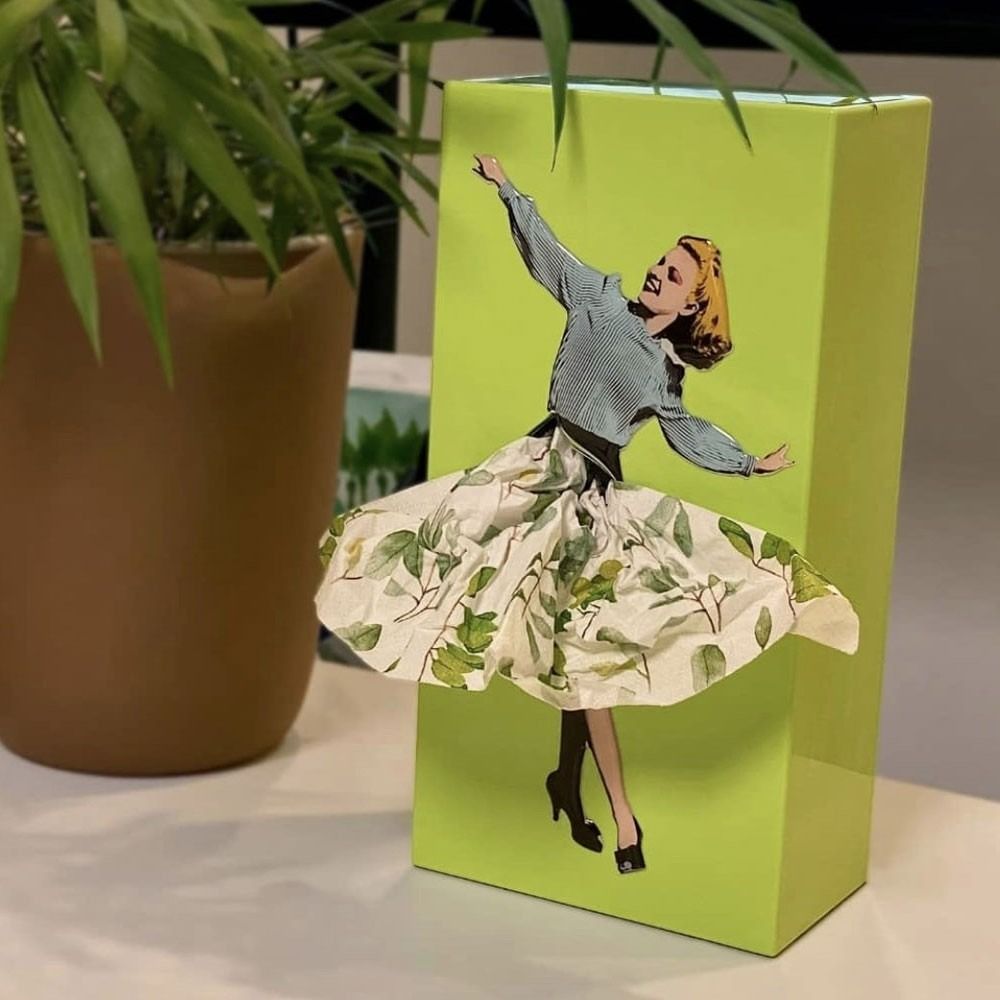Brehn | Flying Skirt Taschentuchbox
