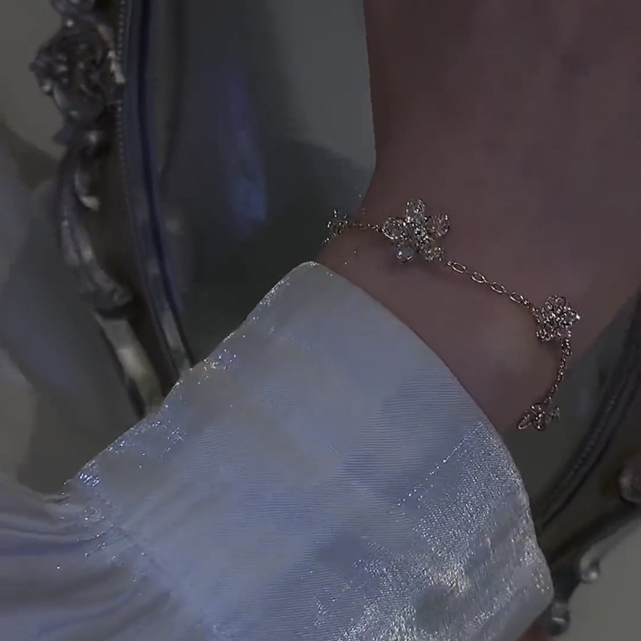 Brehn | Floral Blossom Zirkon Armband