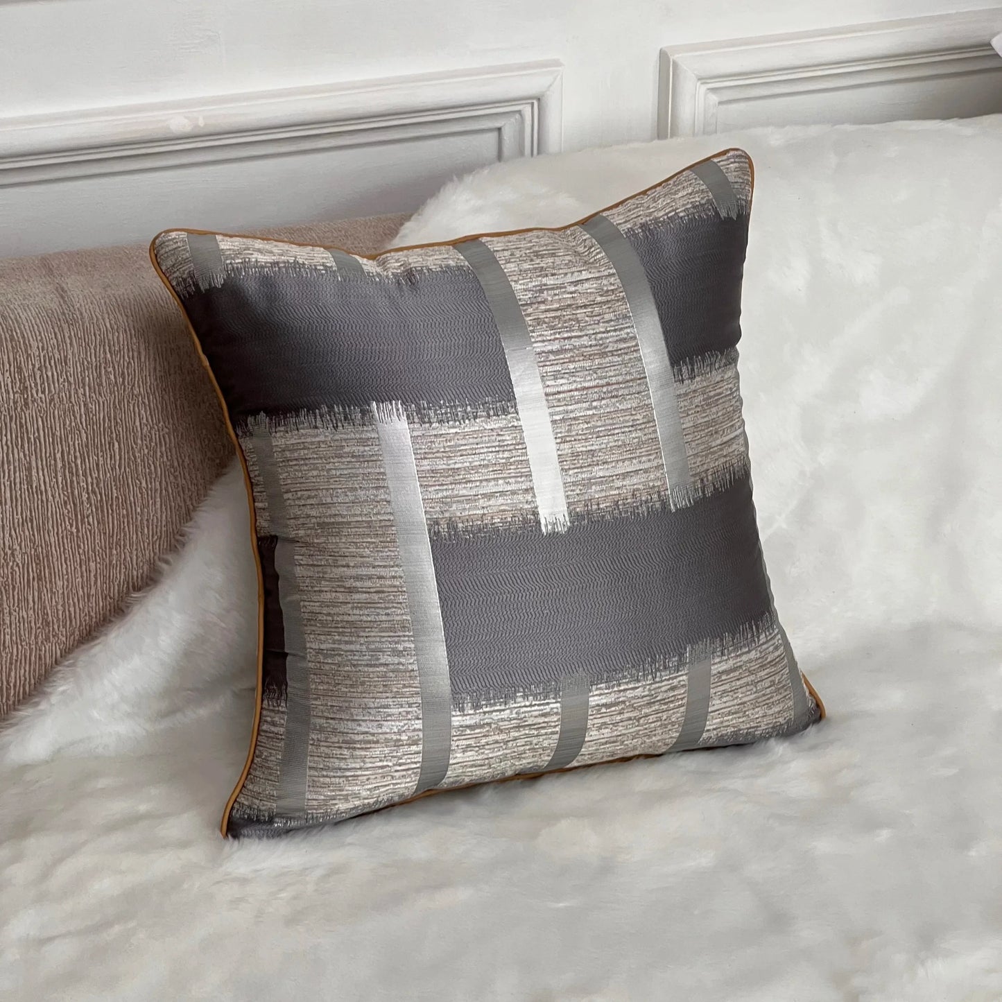 Glänzende Goldene Silber Streifen Jacquard Kissenbezüge 45x45cm Kissenbezüge Quadratischer Bezug Für Sofa Wurfkissen Licht Luxus Nordic Wohnkultur | Brehn