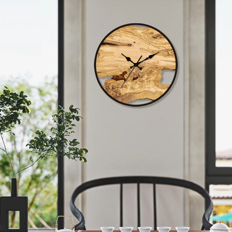 Brehn | Geräuschlose Wanduhr aus Acryl und Holz