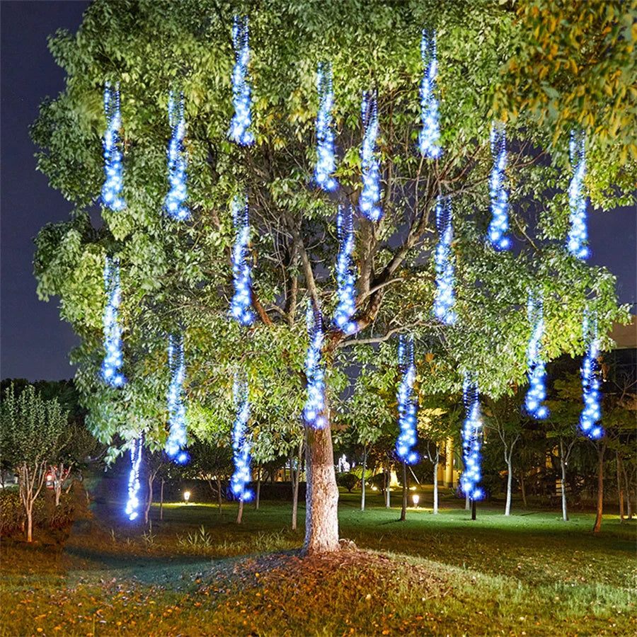 Brehn | GlowCascade – Hängeleuchten LED-Lichtstränge für Garten & Party