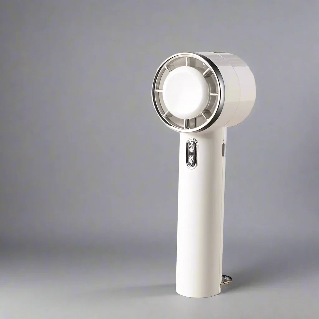 Skye Mini Ventilator mit Kühlplatte – Tragbarer Ventilator mit 100 Geschwindigkeiten und verstellbarem Luftzug | Brehn