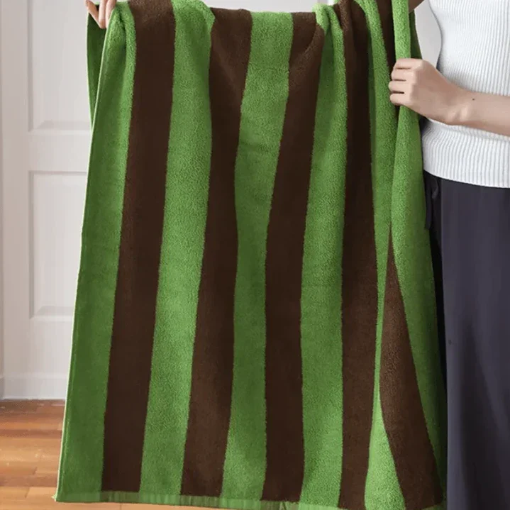 Retro Stripes Towel (Chunky)