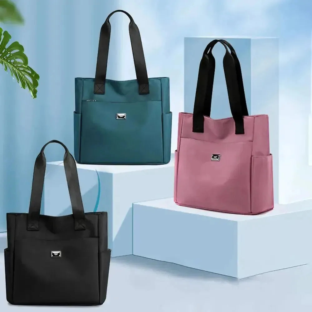 SchoolPro Tasche - Wasserdichte Leichte Handtasche mit Großem Fassungsvermögen | Brehn