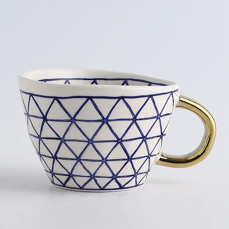 Premium Geometrische Keramiktasse mit Goldgriff – Erheben Sie Ihr tägliches Getränk
