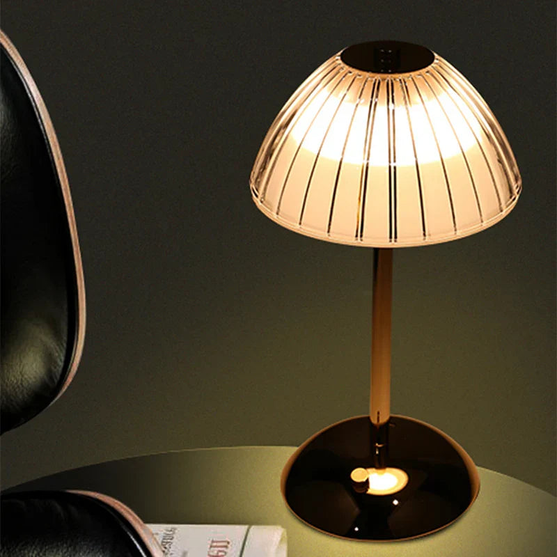 Nordische LED Tischleuchte – Dimmbar, Modernes Design für Wohnzimmer & Schlafzimmer | Brehn