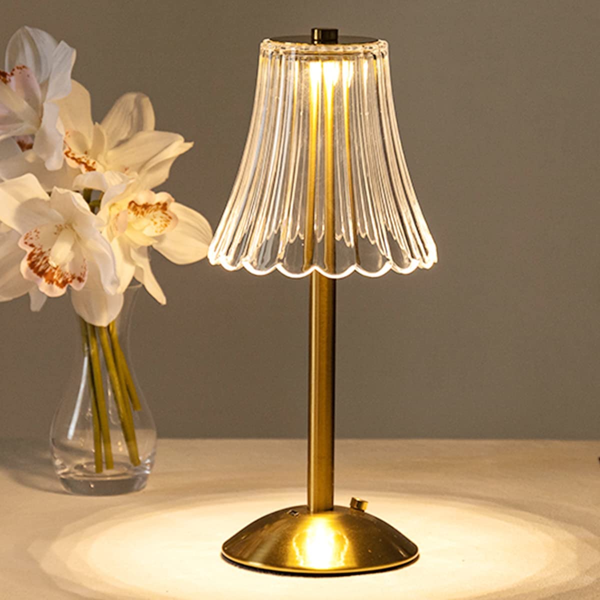 LED Retro Tischlampe USB aufladbar - BrillianceGlow | Brehn