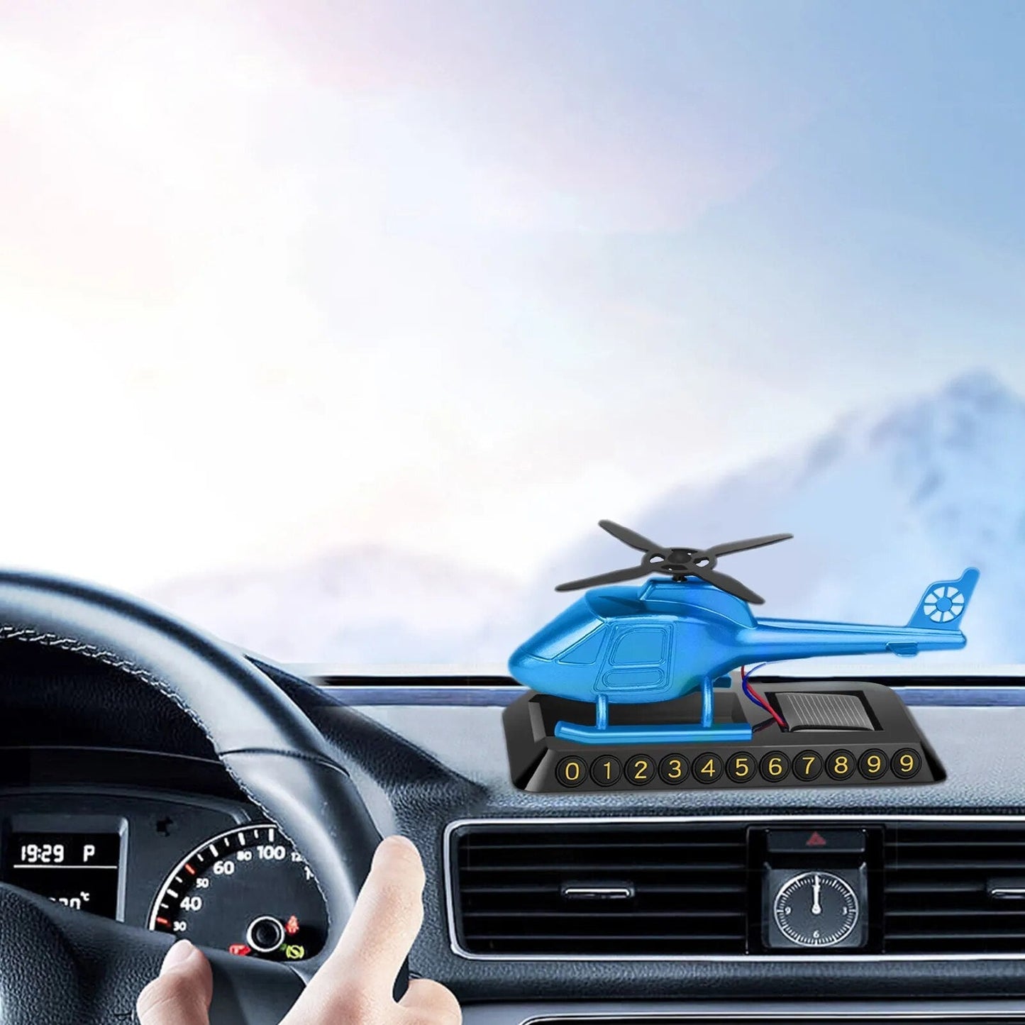 VIvolux | Hubschrauber Solarbetriebener Auto-Lufterfrischer Parkplatznummernschild