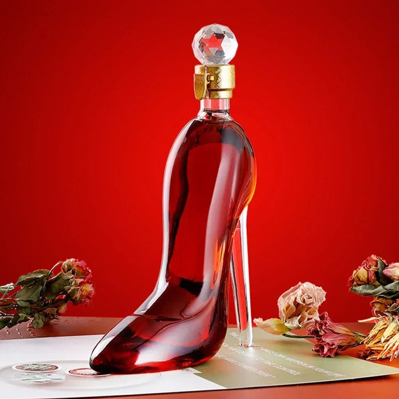 Brehn | High Heel Fancydesign Glas Weinkaraffe