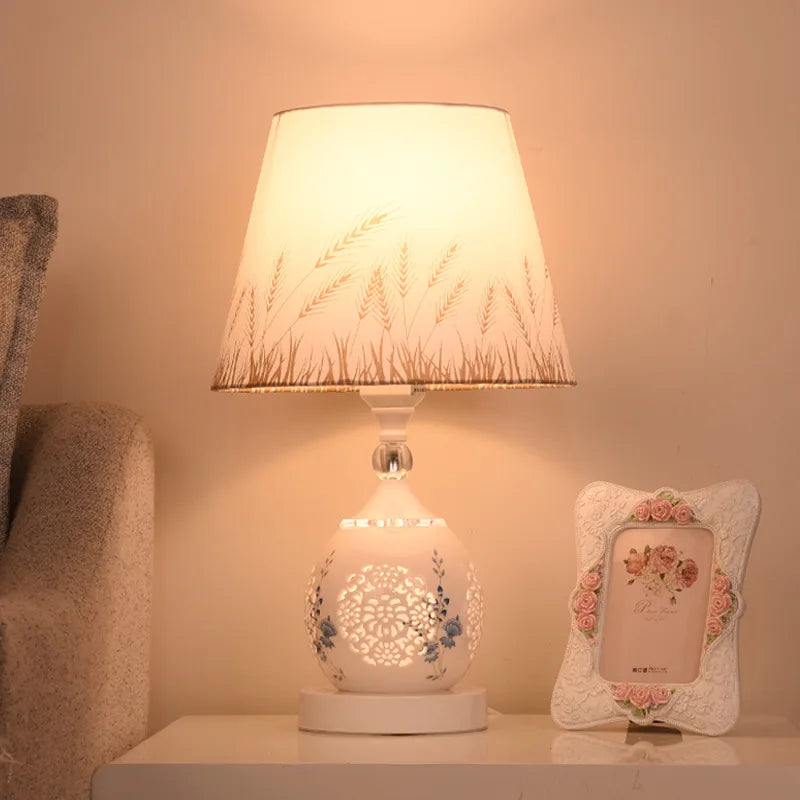 Brehn | Stilvolle Lampe mit zartem Kristalleffekt