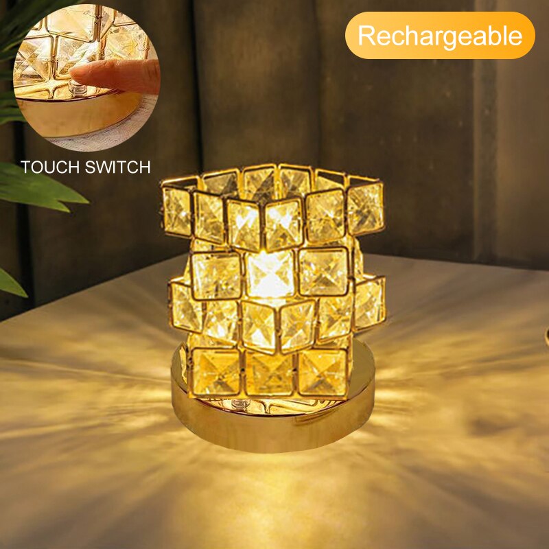Crystal Room Stimmung Ambient Geo Shimmer Würfellicht | Brehn