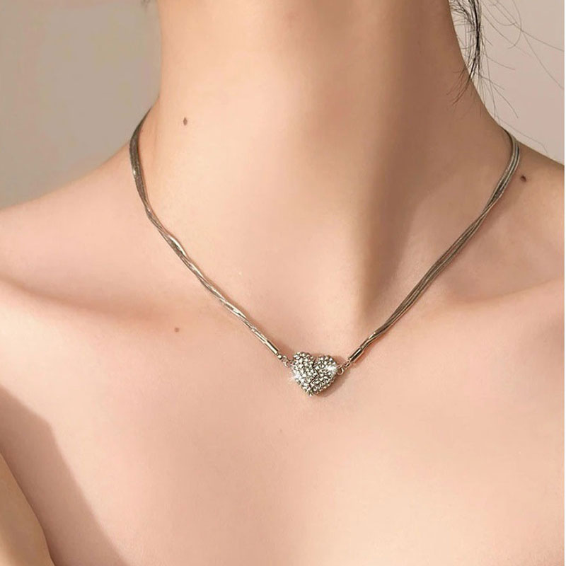 Brehn | Eis Liebe Magnetische Zirkon Herz Necklace