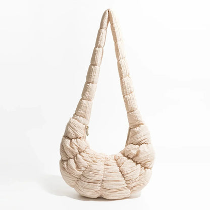 Puff Croissant Schultertasche