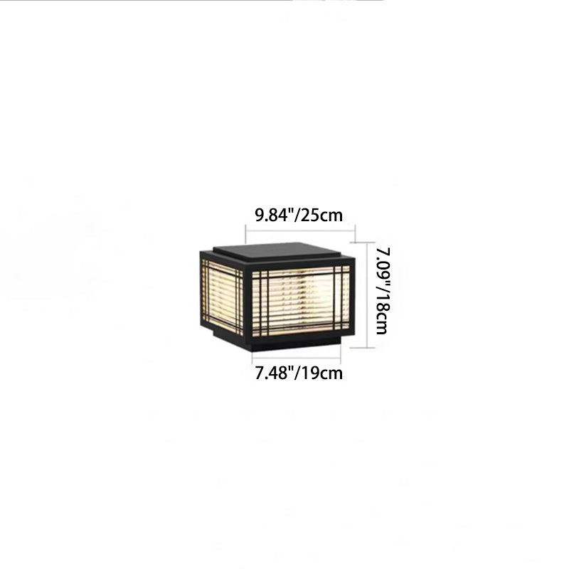 Traditionelle chinesische quadratische Aluminium-Glas 1-Licht Post Kopf Licht für Garten | Brehn