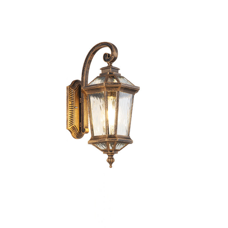 Traditionelle europäische wasserdichte Aluminium-Glas-Oktagon-Zylinder 1-Licht-Wandlampe für den Garten | Brehn