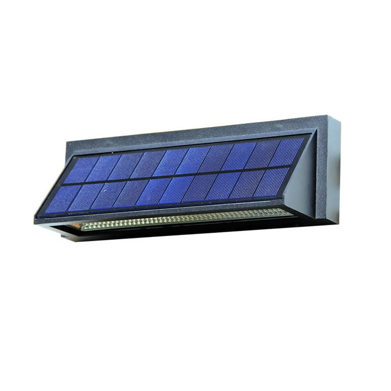 Wasserdichte, rechteckige LED-Wandleuchte für den Außenbereich mit Solarbetrieb, ideal für Terrasse und Garten.