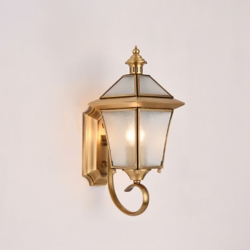 Europäische, moderne Luxus-Wandleuchte für den Außenbereich, viereckig, wasserdicht, aus Messing und Glas, mit einer Lichtquelle