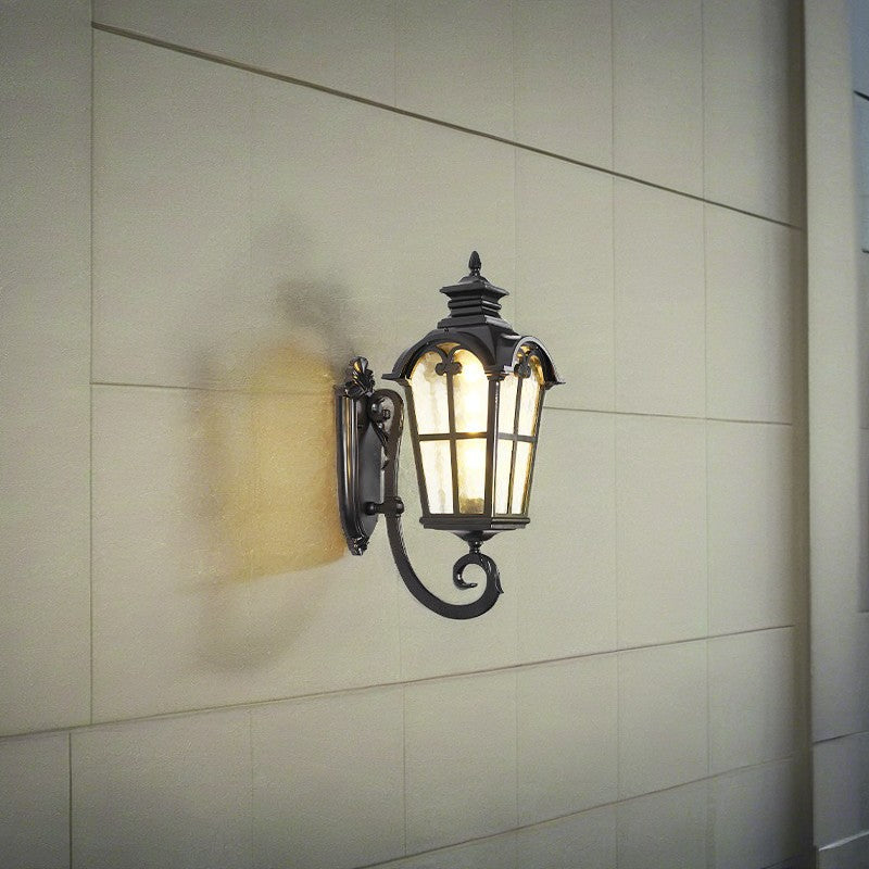 Traditionelle europäische quadratische Fensterform Aluminium Glas 1-Licht Wand sconce Lampe für Außenpatio | Brehn