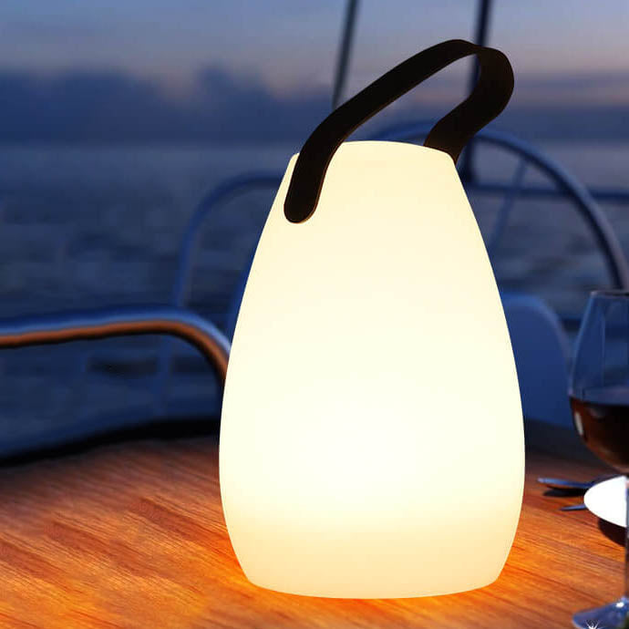 Moderne Einfachheit Kunststoff Runde Square Hand LED Tischlampe Für Outdoor Patio | Brehn