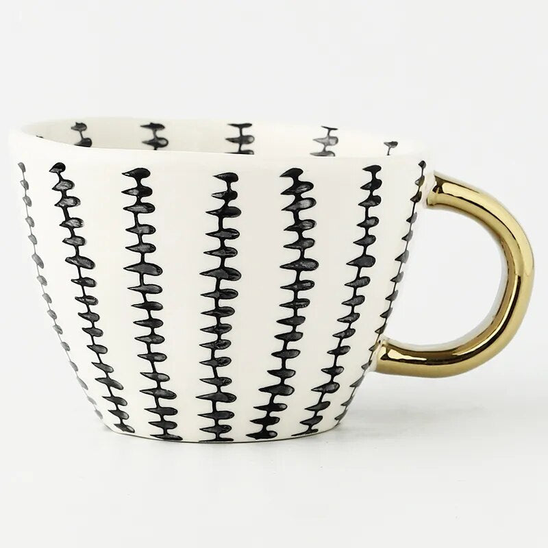 Premium Geometrische Keramiktasse mit Goldgriff – Erheben Sie Ihr tägliches Getränk